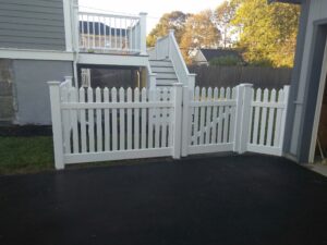 Vinyl Fence Installation New England