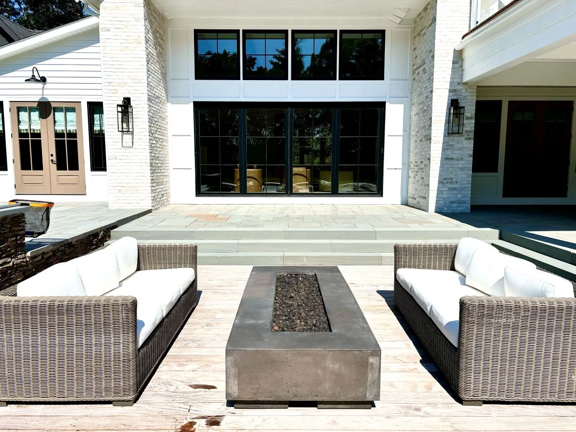 patio contractor featured image
